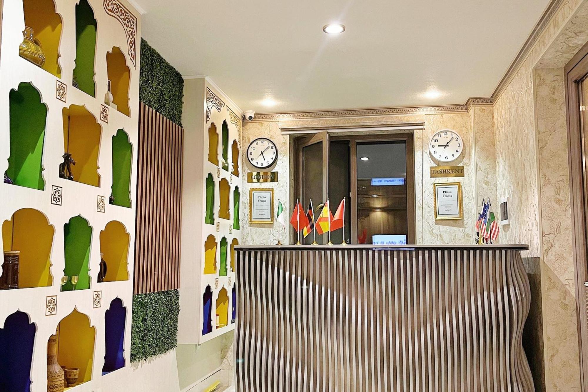 Nanosh East Hotel บูคารา ภายนอก รูปภาพ