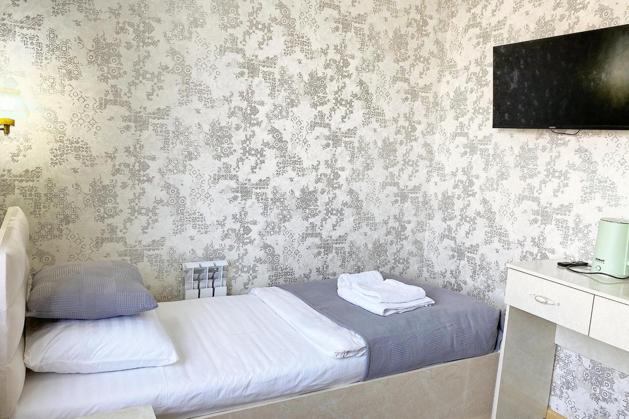 Nanosh East Hotel บูคารา ภายนอก รูปภาพ